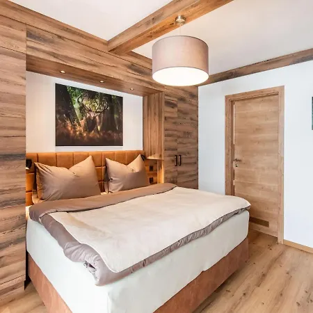 Golden Lodges Rauris Resort Near The Ski Lift Rauris
